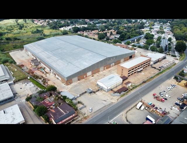 24,050M² WAREHOUSE TO LET IN WILBART